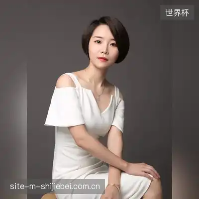 李芳